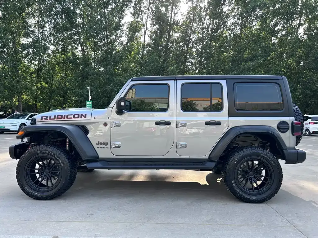 Jeep Wrangler — фото 3