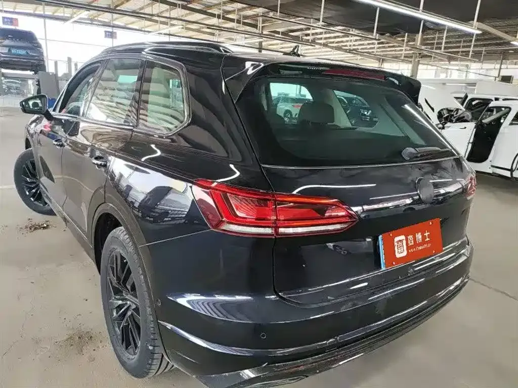 Volkswagen Touareg 2021 из CN, фото 6