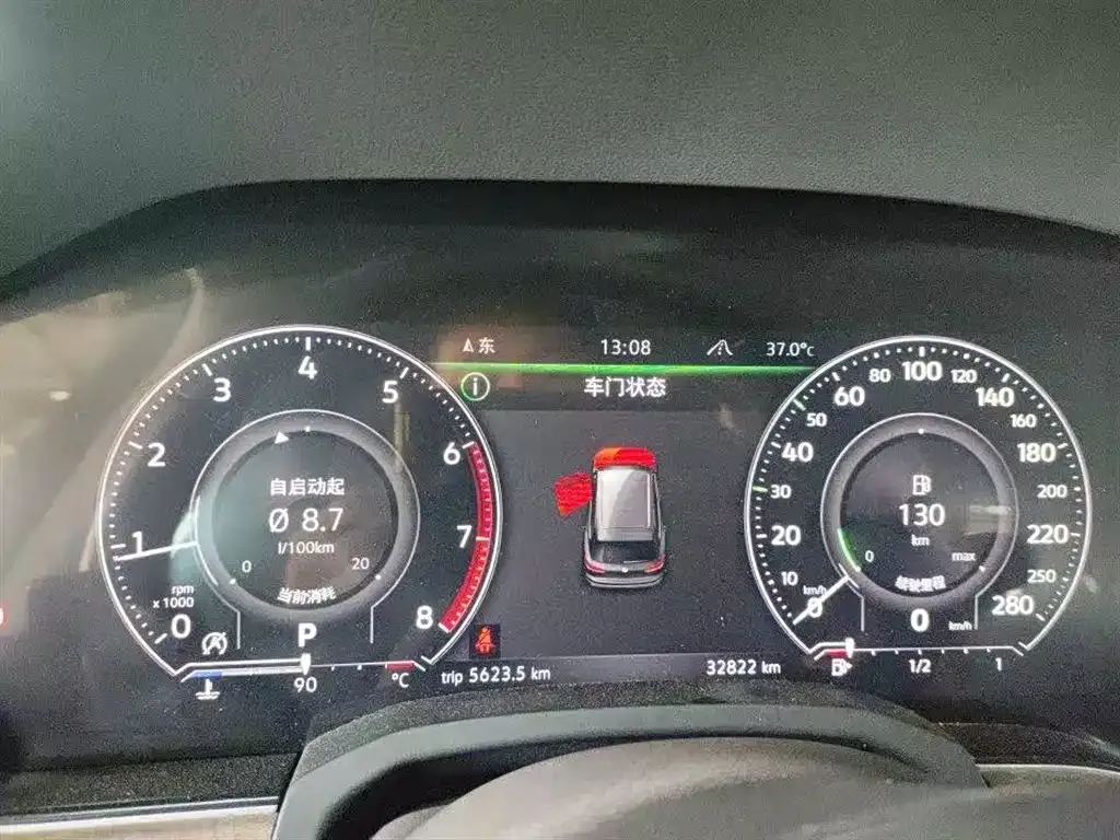 Volkswagen Touareg 2021 из CN, фото 4