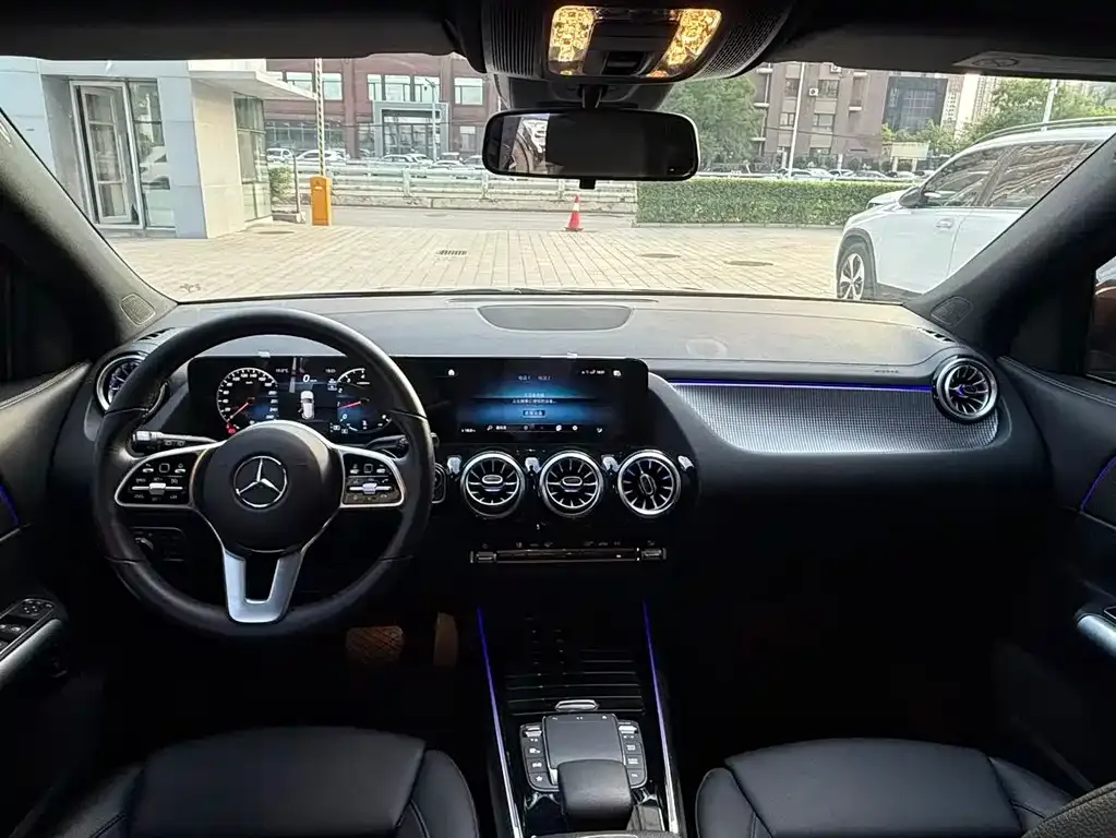 Mercedes-Benz GLA 2023 из CN, фото 3