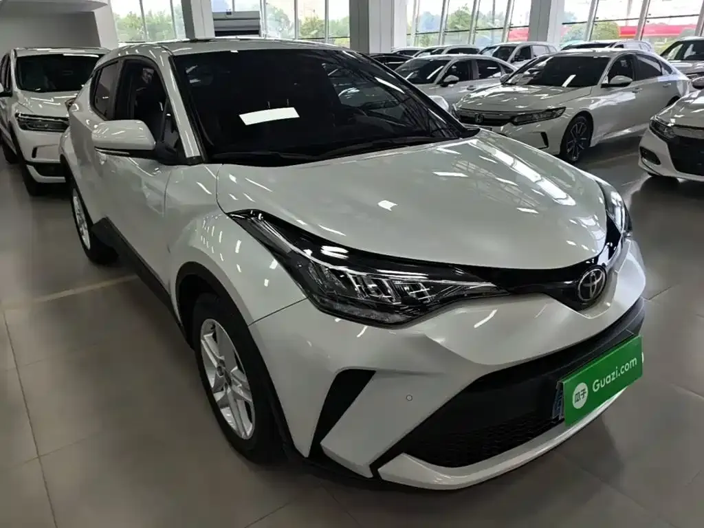 Toyota C-HR 2023 из CN, фото 10