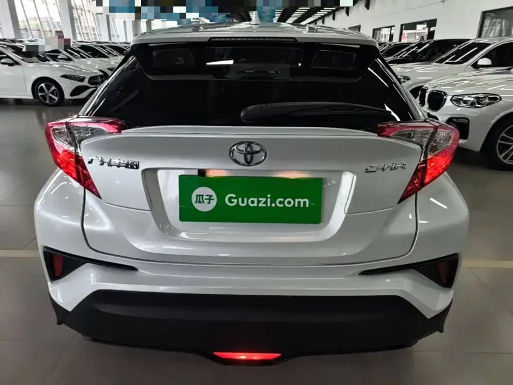 Toyota C-HR 2023 из CN, фото 7
