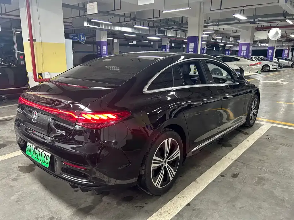 Mercedes-Benz EQE 2023 из CN, фото 7
