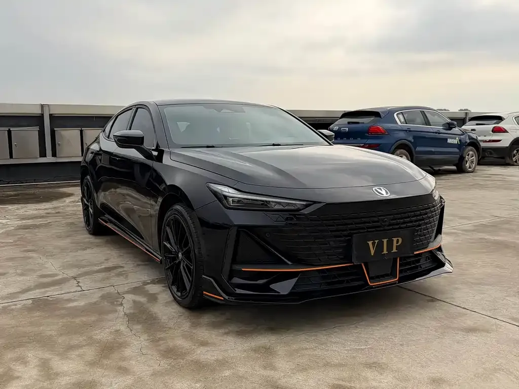 Changan UNI-V 2023 из CN, фото 6