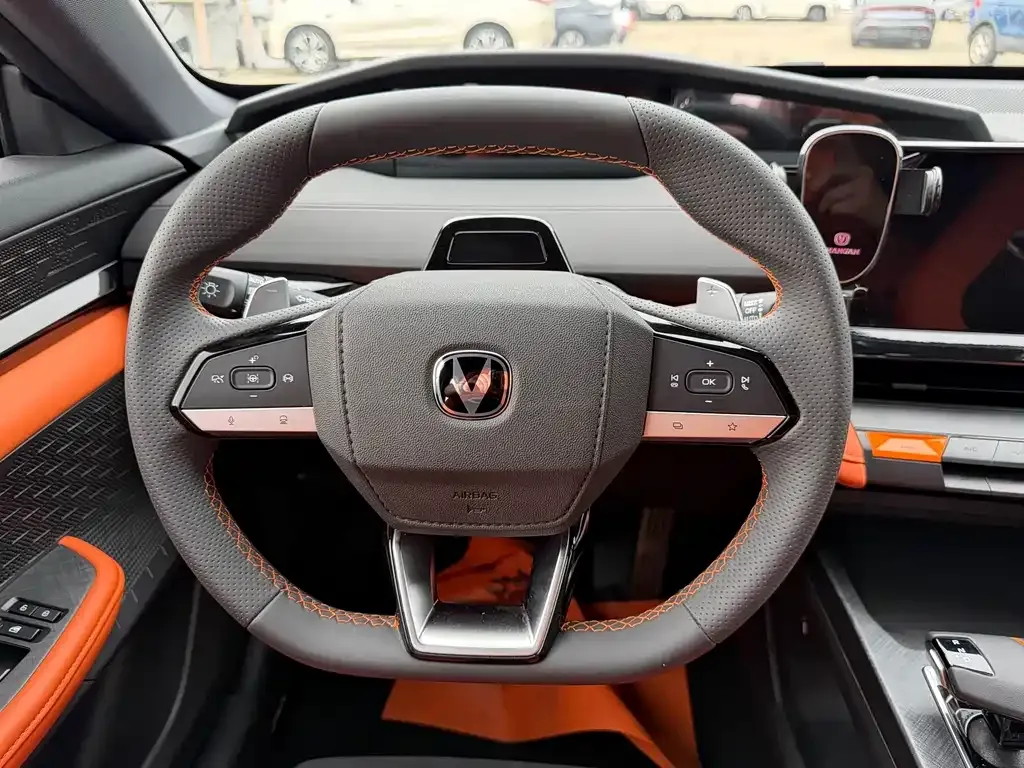 Changan UNI-V 2023 из CN, фото 9