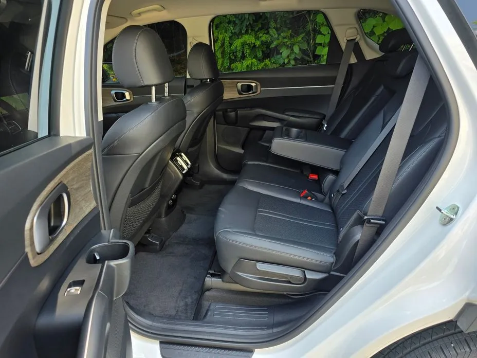 Kia Sorento 2023 из KR, фото 9