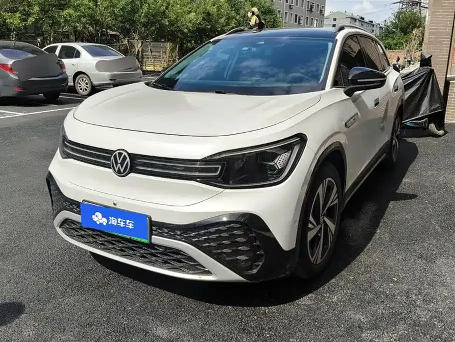 Volkswagen ID.6 Crozz