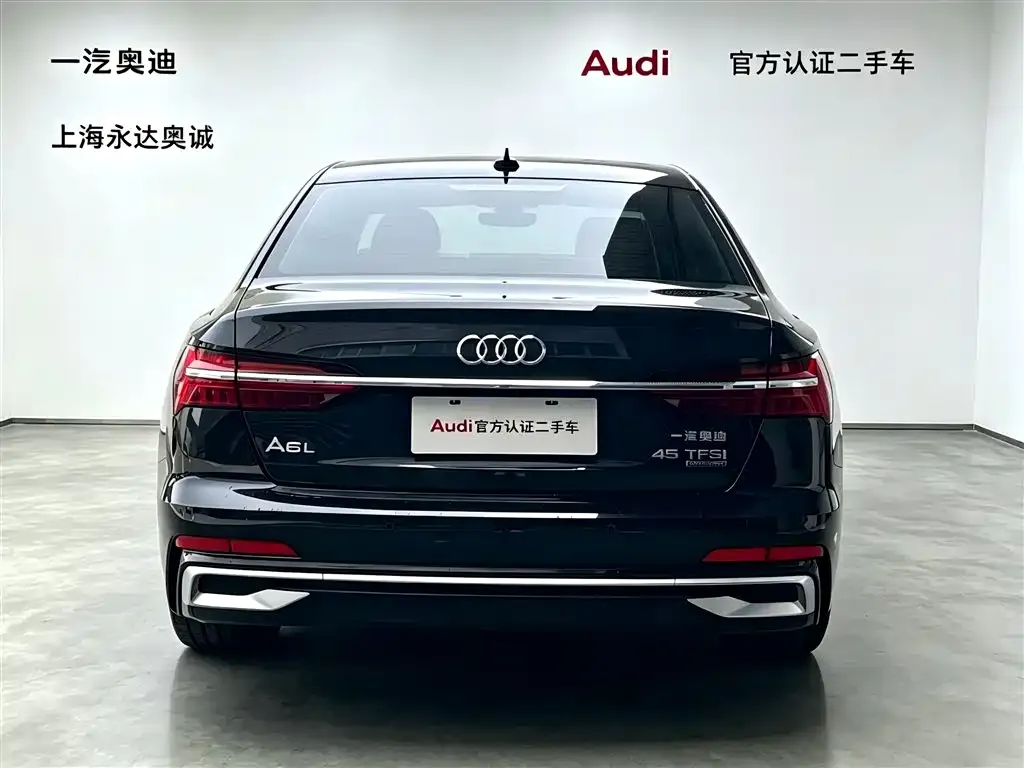 Audi A6L — фото 10