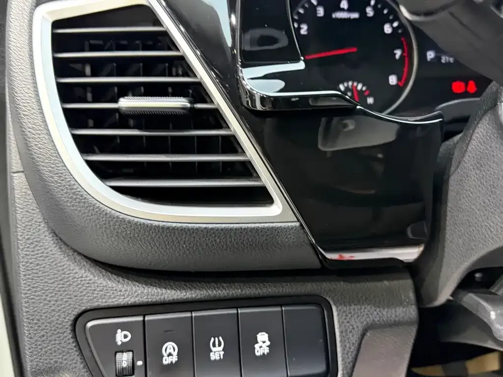 Kia KX3 2021 из CN, фото 9