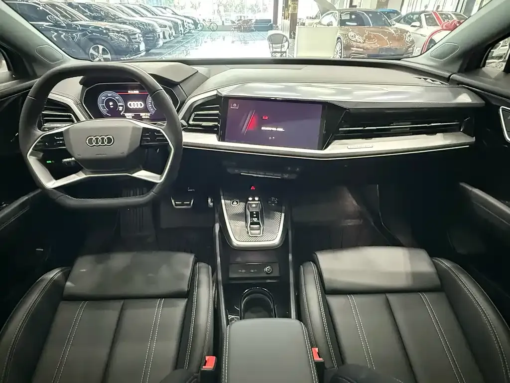 Audi Q4 e-tron 2024 из CN, фото 2