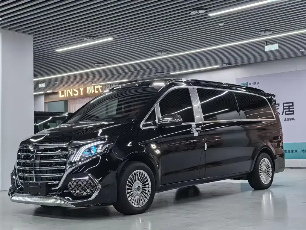 Mercedes-Benz Vito — фото 1