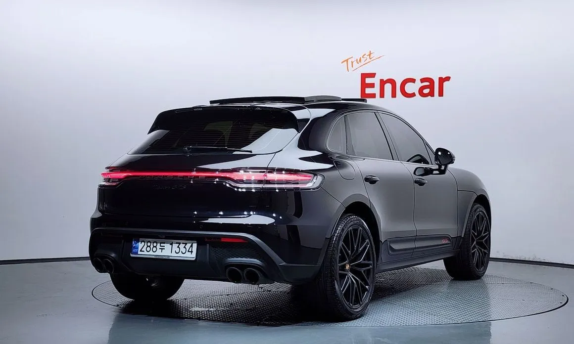 Porsche Macan — фото 3