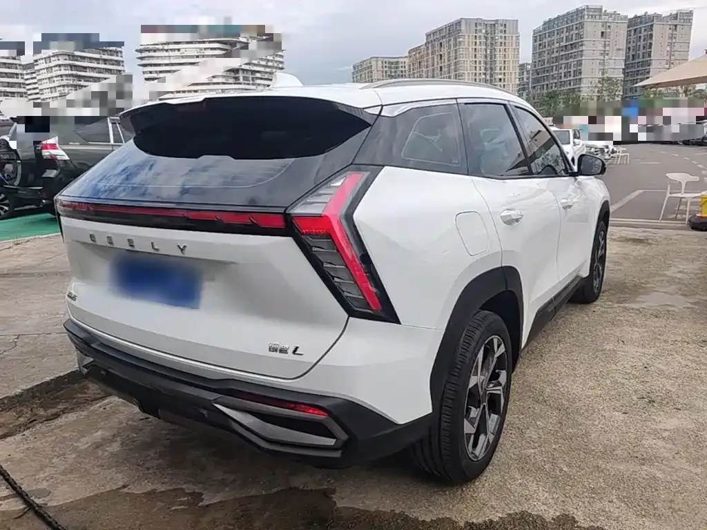 Geely Boyue L 2023 из CN, фото 2