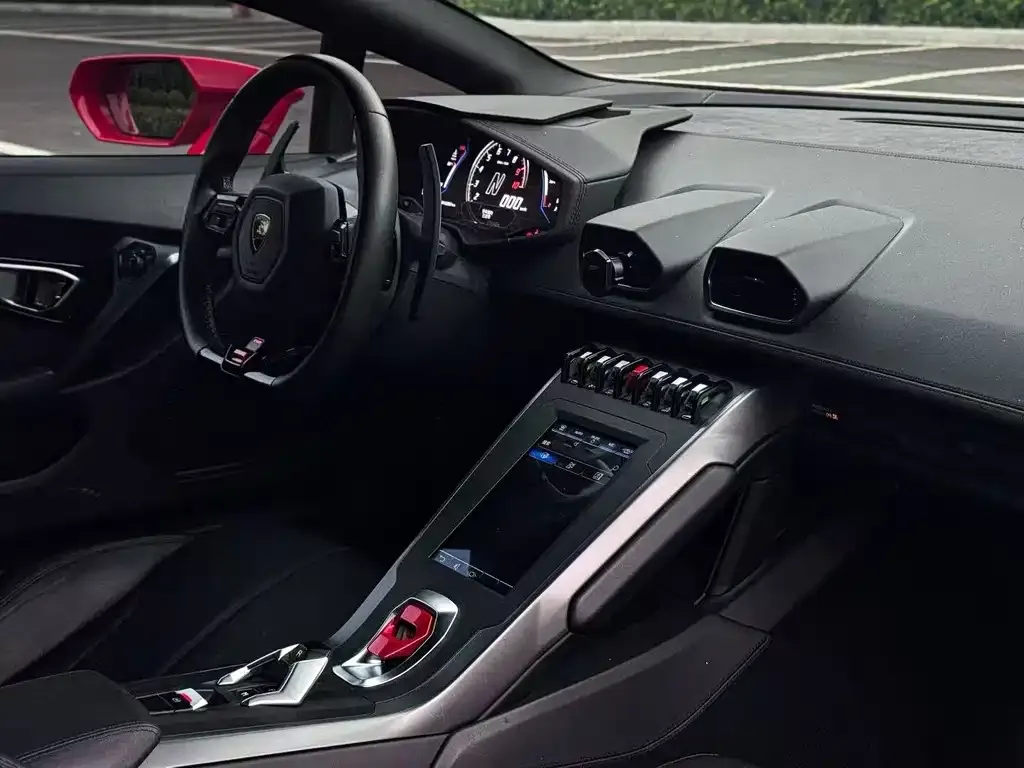 Lamborghini Huracan — фото 5