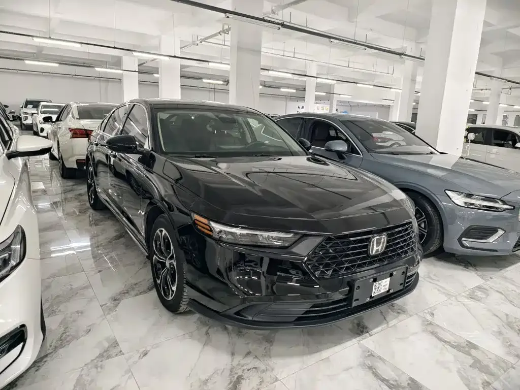 Honda Accord — фото 6