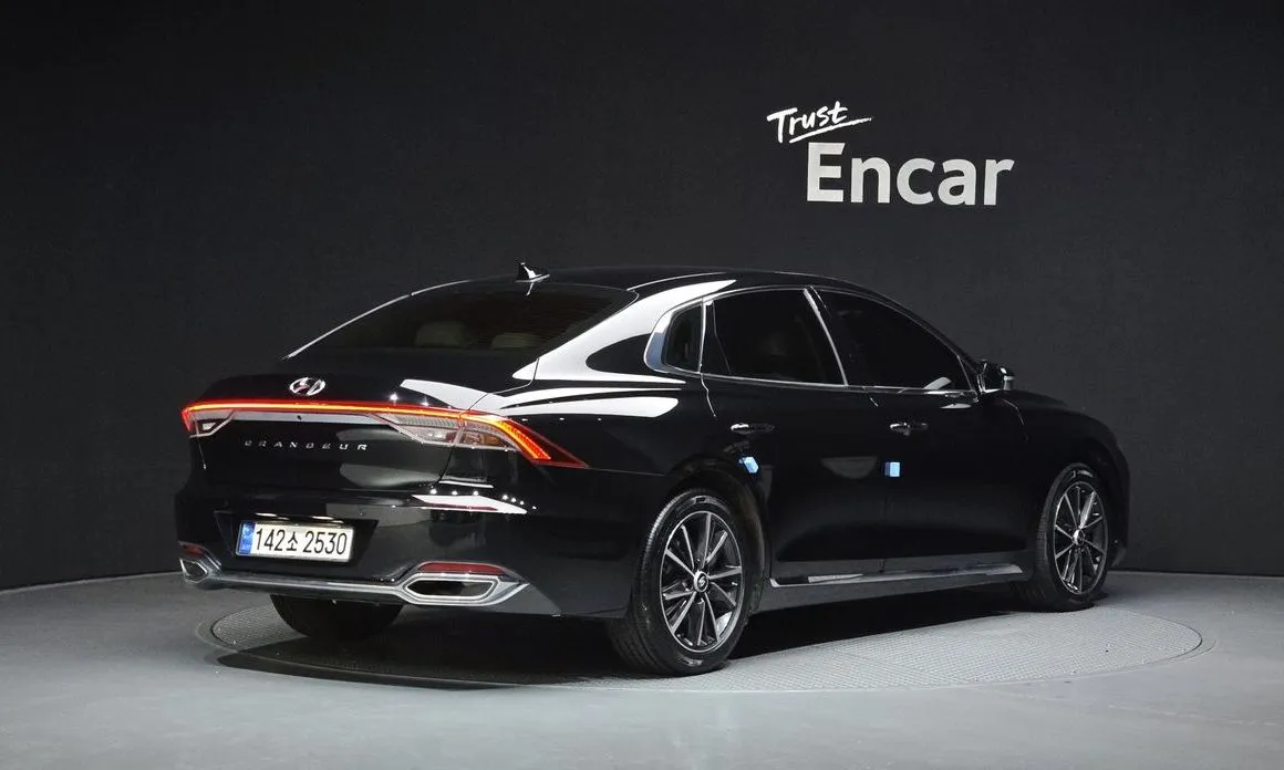 Hyundai Grandeur 2022 из KR, фото 8