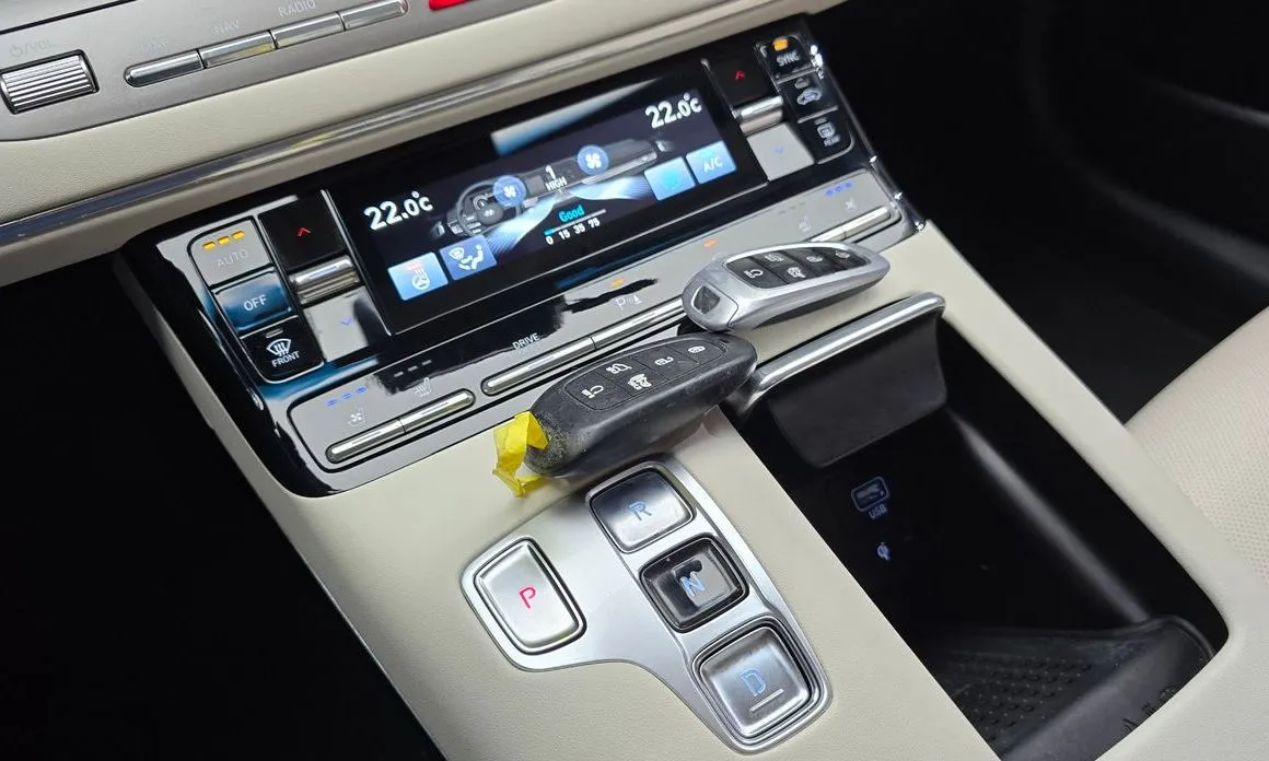 Hyundai Grandeur 2022 из KR, фото 7