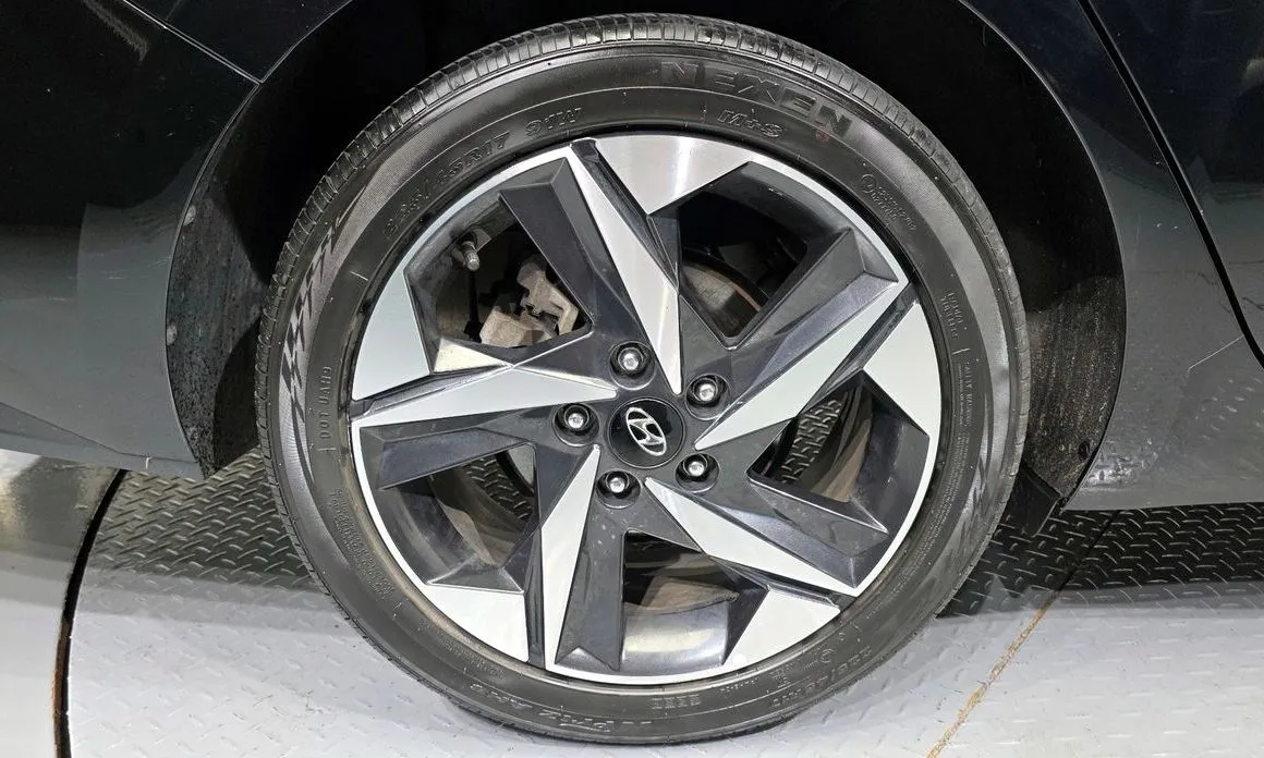 Hyundai AVANTE — фото 9