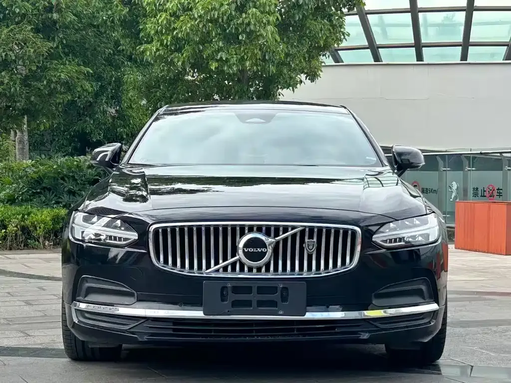 Volvo S90 — фото 8