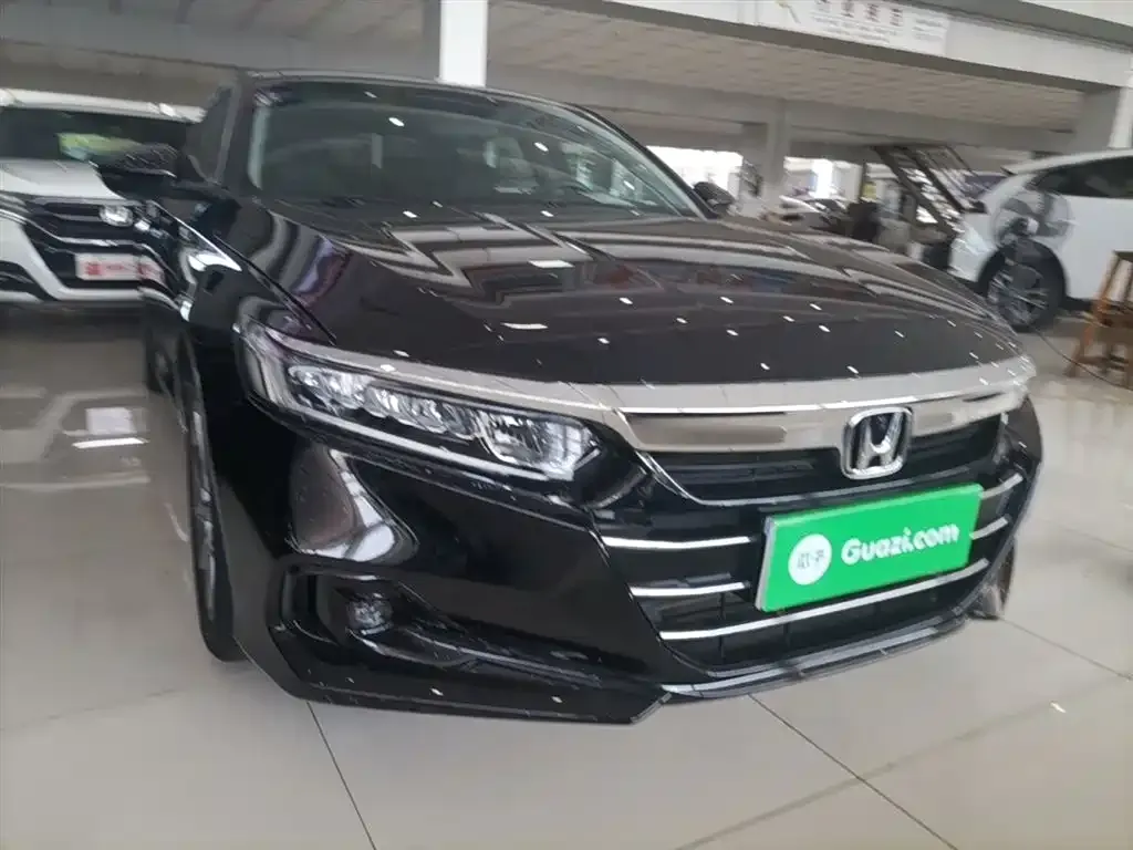 Honda Accord — фото 2