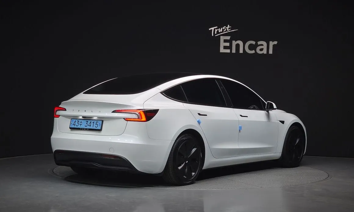 Tesla Model 3 — фото 6