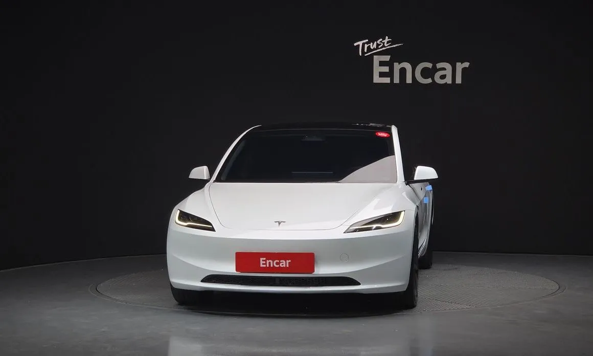 Tesla Model 3 — фото 3