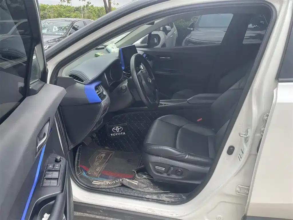 Toyota C-HR 2022 из CN, фото 7