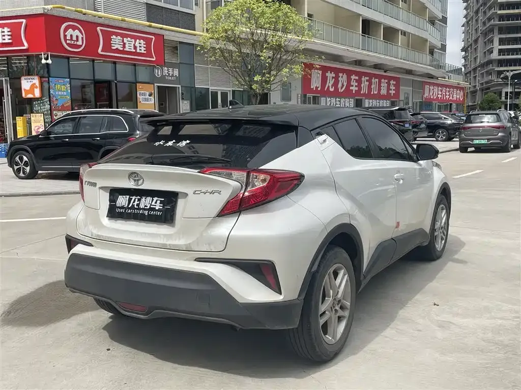 Toyota C-HR 2022 из CN, фото 8