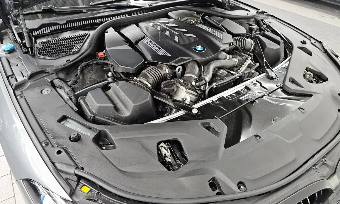 BMW 8-Series 2025 из KR, фото 2