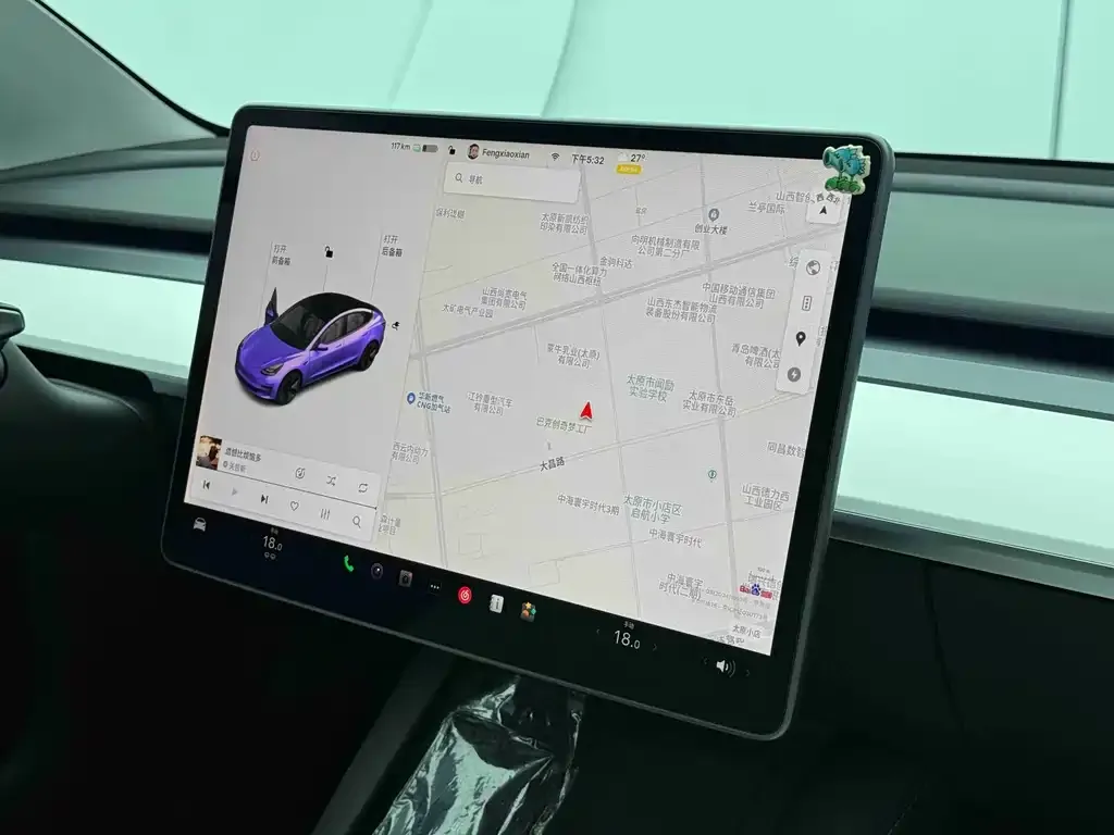 Tesla Model 3 — фото 6