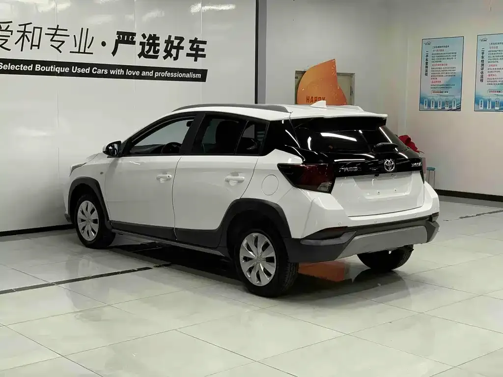 Toyota Yaris L 2022 из CN, фото 4