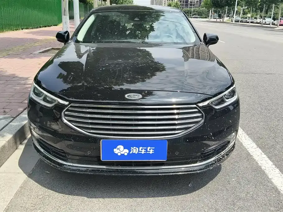 Ford Taurus 2021 из CN, фото 3