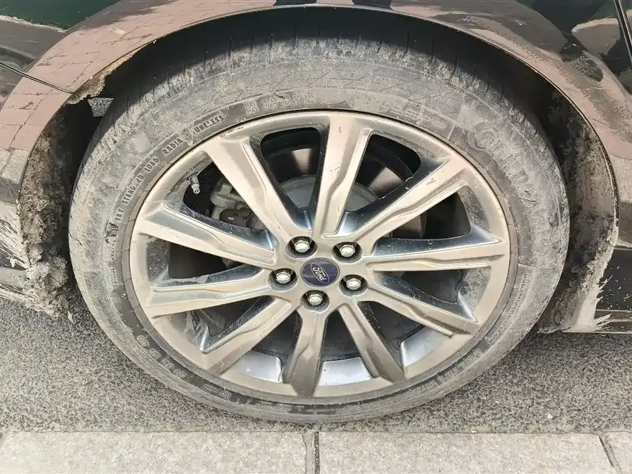 Ford Taurus 2021 из CN, фото 10