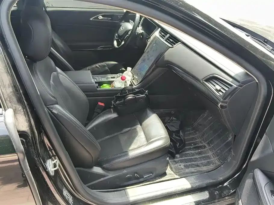 Ford Taurus 2021 из CN, фото 4