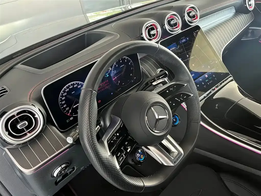 Mercedes-Benz GLC AMG — фото 4