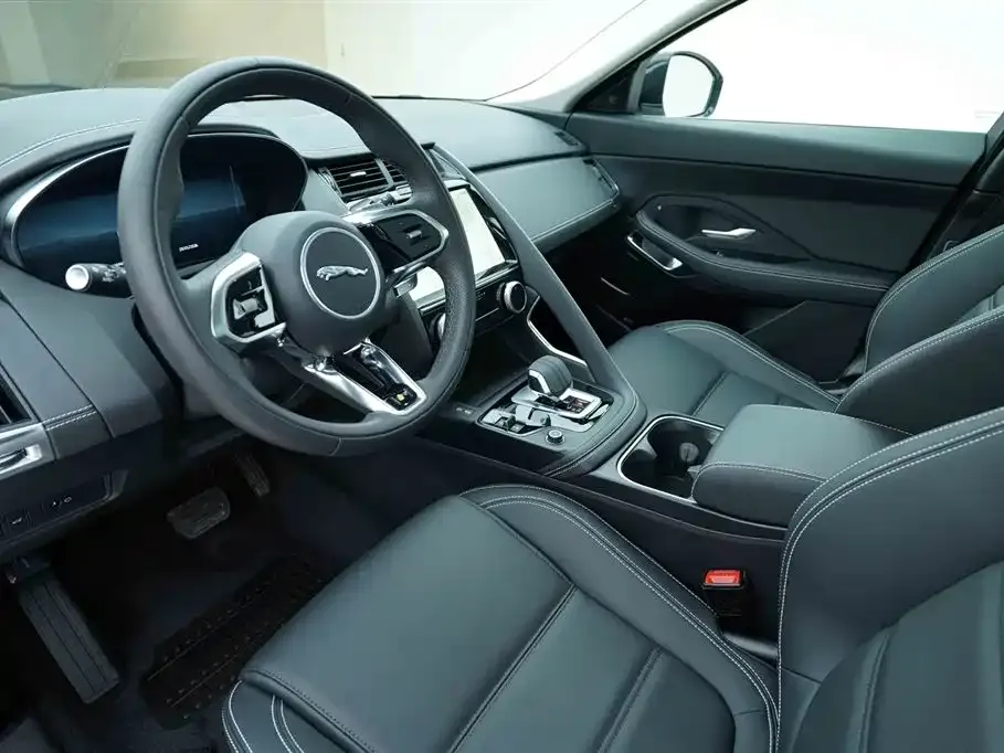 Jaguar E-PACE 2024 из CN, фото 10