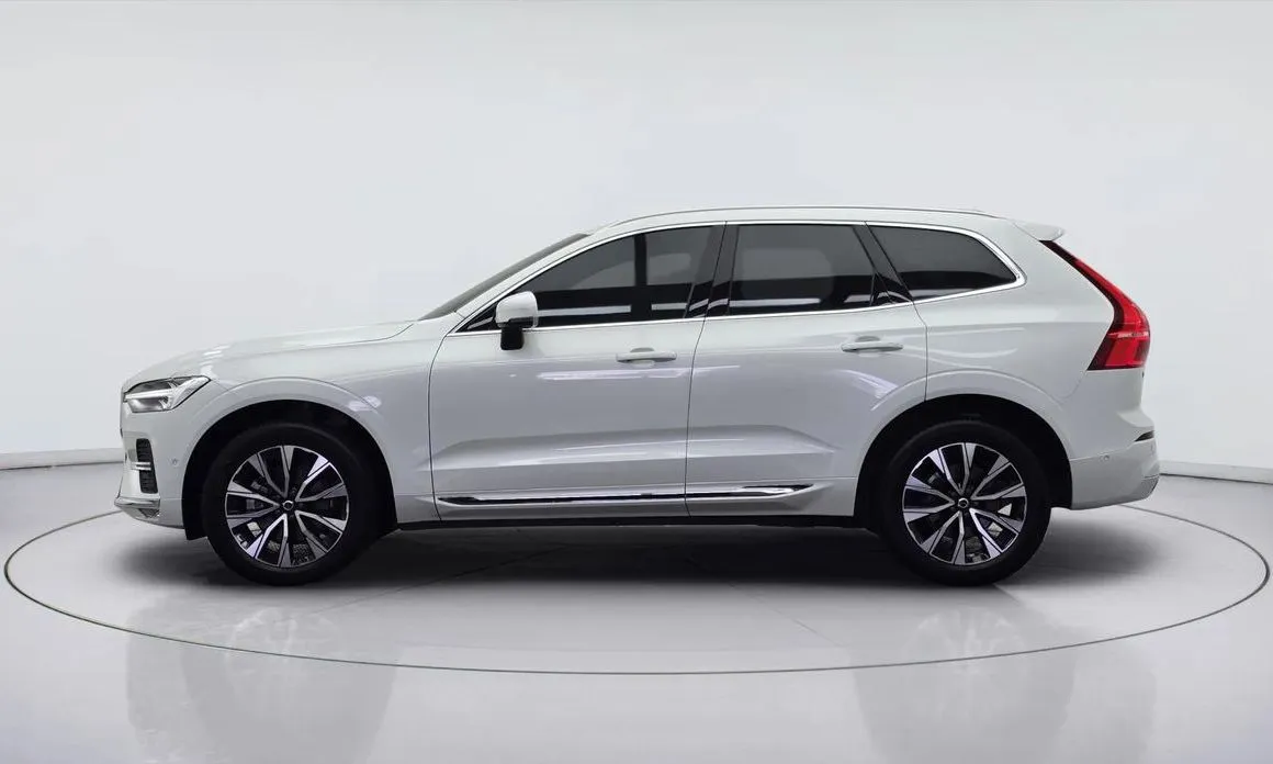Volvo XC60 — фото 4