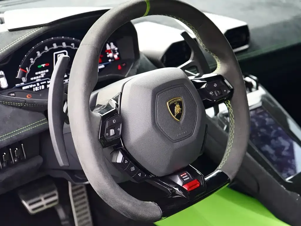 Lamborghini Huracan — фото 3