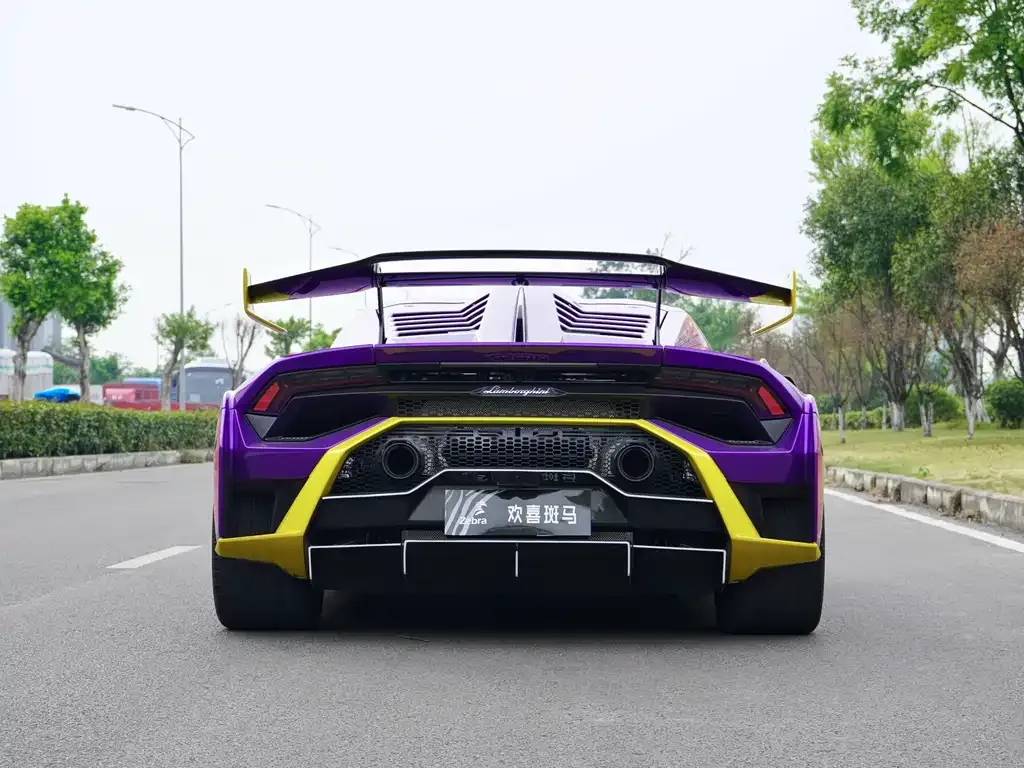 Lamborghini Huracan — фото 7