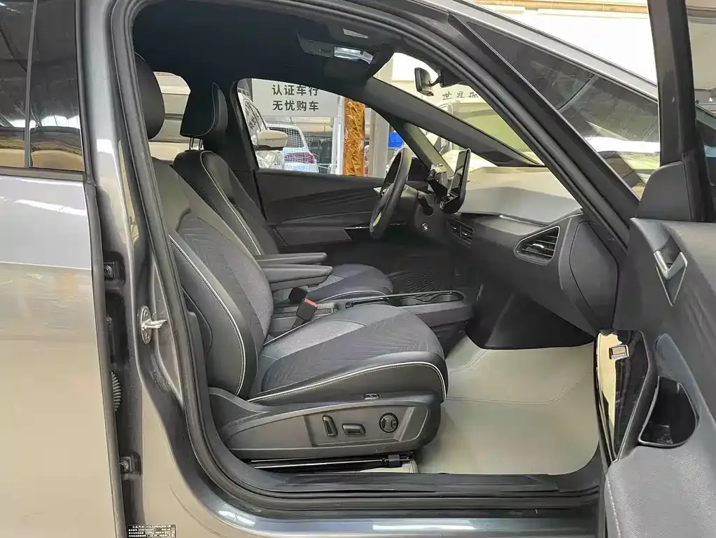 Volkswagen ID.3 2023 из CN, фото 2