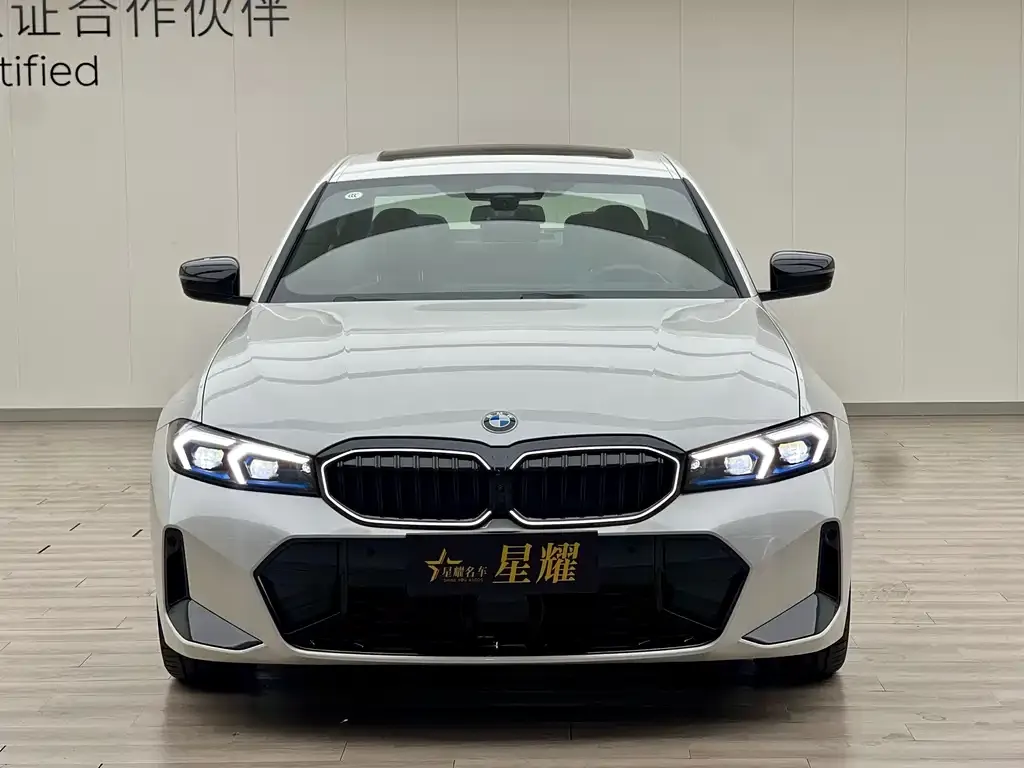 BMW 3 Series 2024 из CN, фото 4
