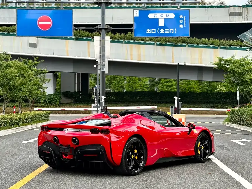 Ferrari SF90 2022 из CN, фото 8
