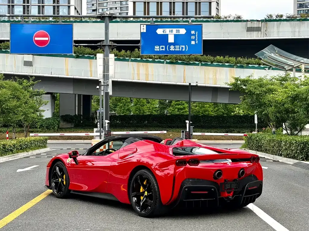 Ferrari SF90 2022 из CN, фото 5