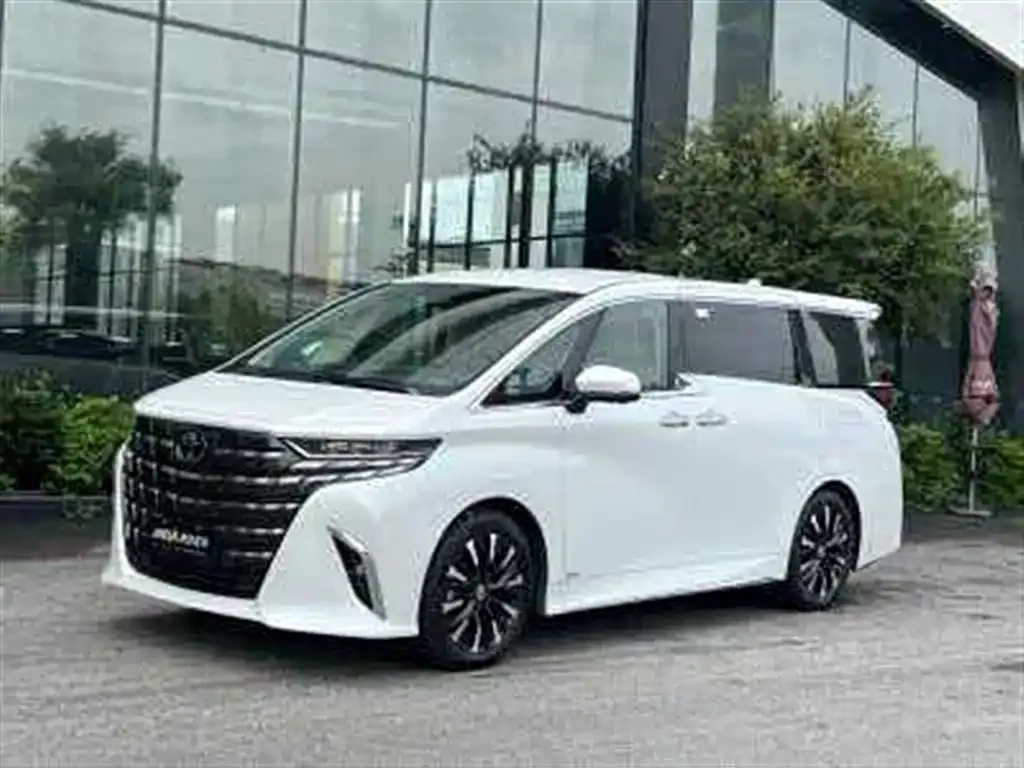 Toyota Alphard — фото 6
