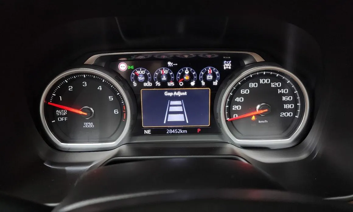 Chevrolet Surburban 2021 из KR, фото 5
