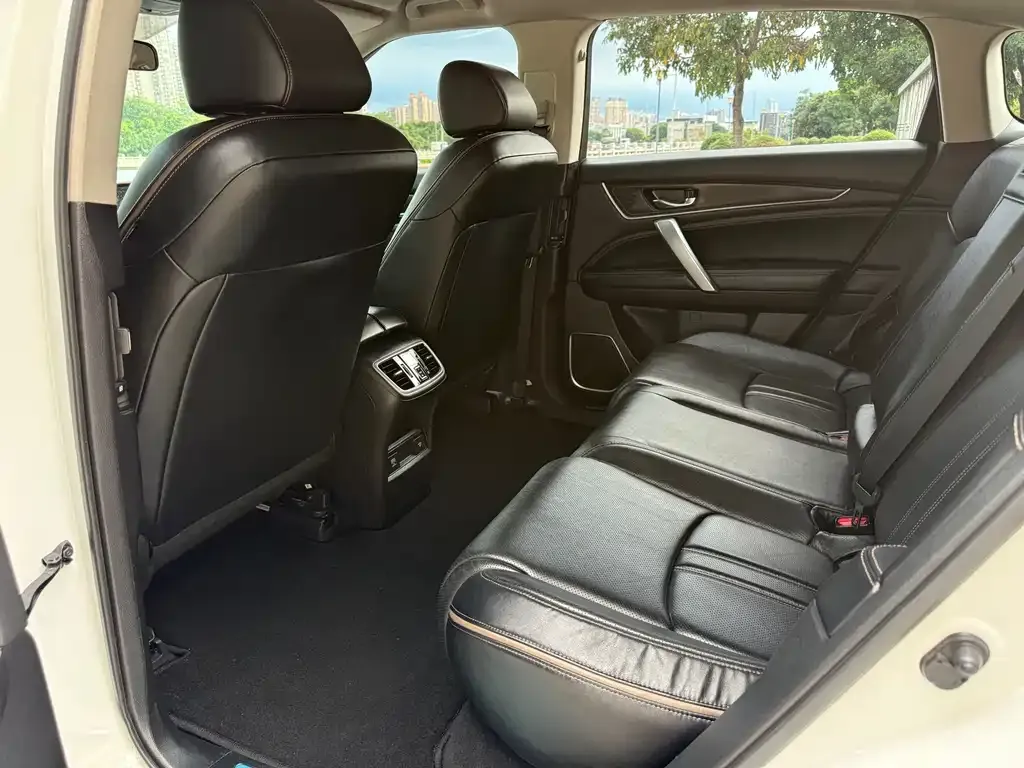 Honda Avancier 2023 из CN, фото 2