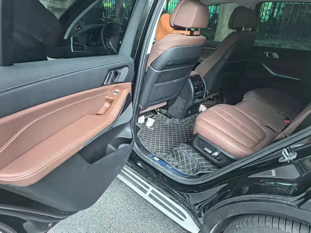 BMW X7 2022 из CN, фото 3