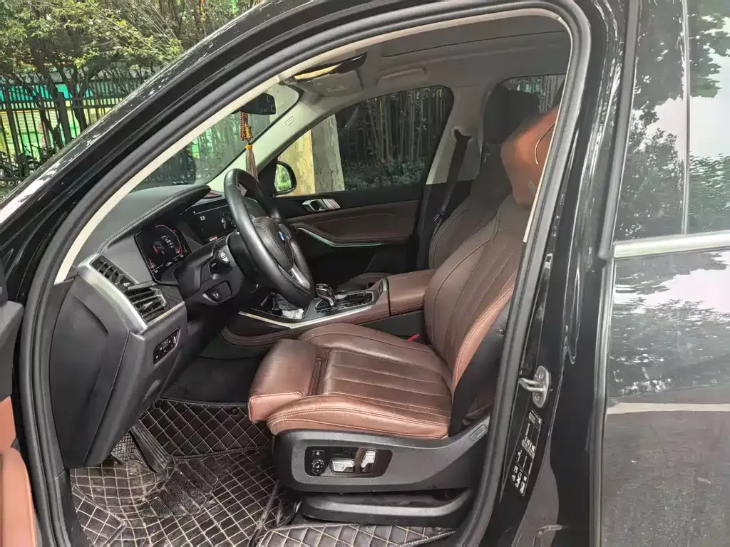 BMW X7 2022 из CN, фото 9
