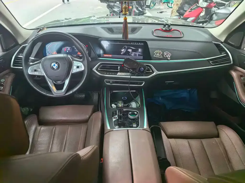 BMW X7 2022 из CN, фото 2