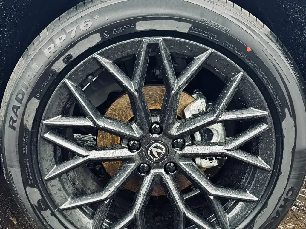 Changan UNI-Z 2026 из CN, фото 9
